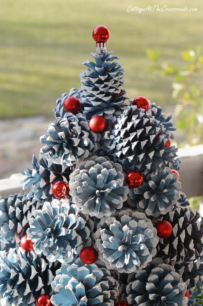 Pinecone christmas trees