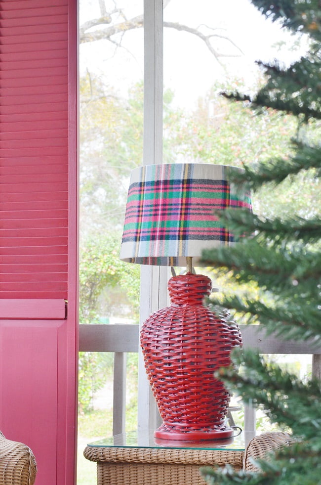 Diy your own plaid lampshade cover