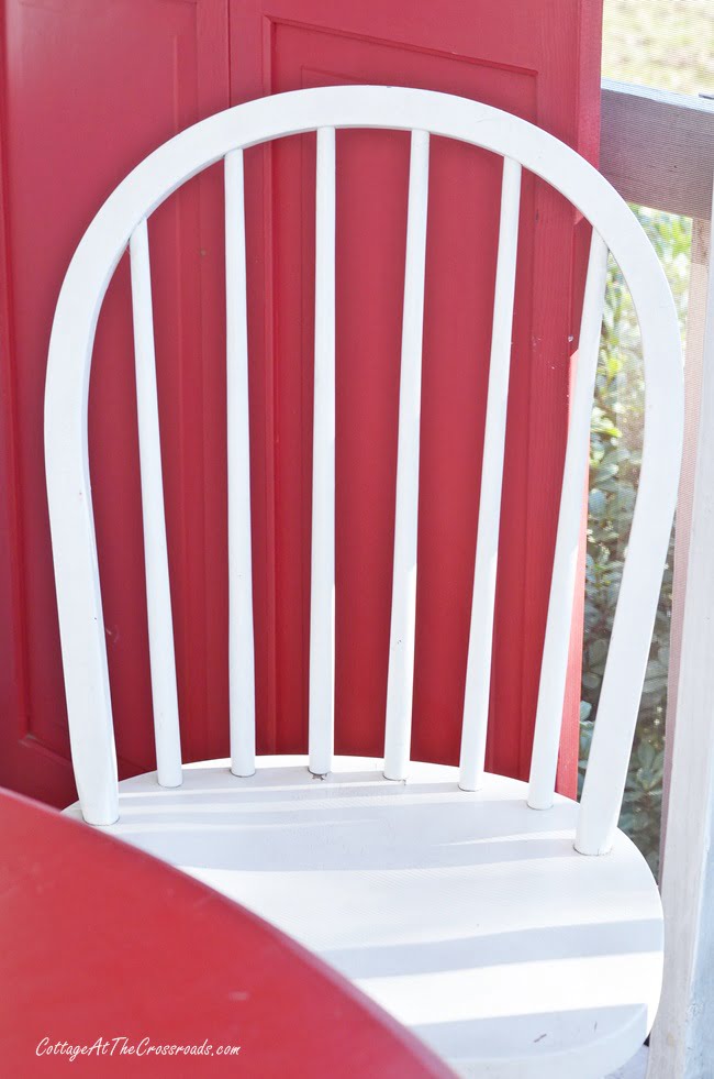 Round back windsor chair