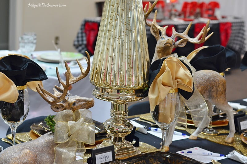 Gold centerpiece with beautiful reindeer