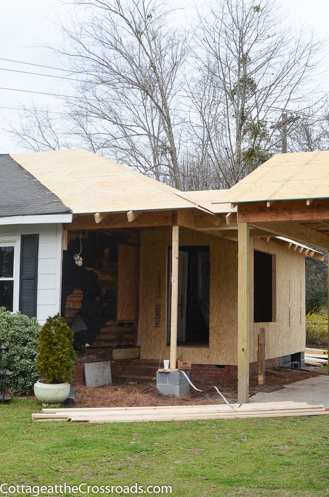 Breezeway to carport