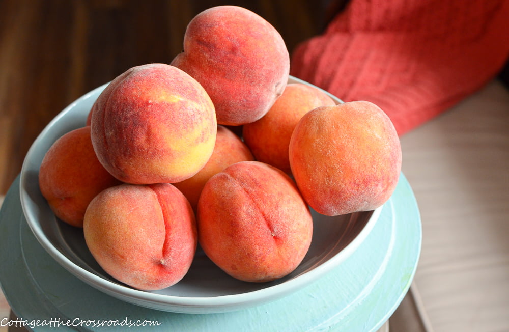 Bowl of fresh peaches