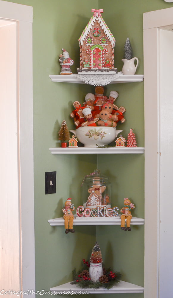 Gingerbread decorated shelves in christmas kitchen