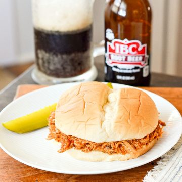 Pulled pork with root beer barbeque sauce