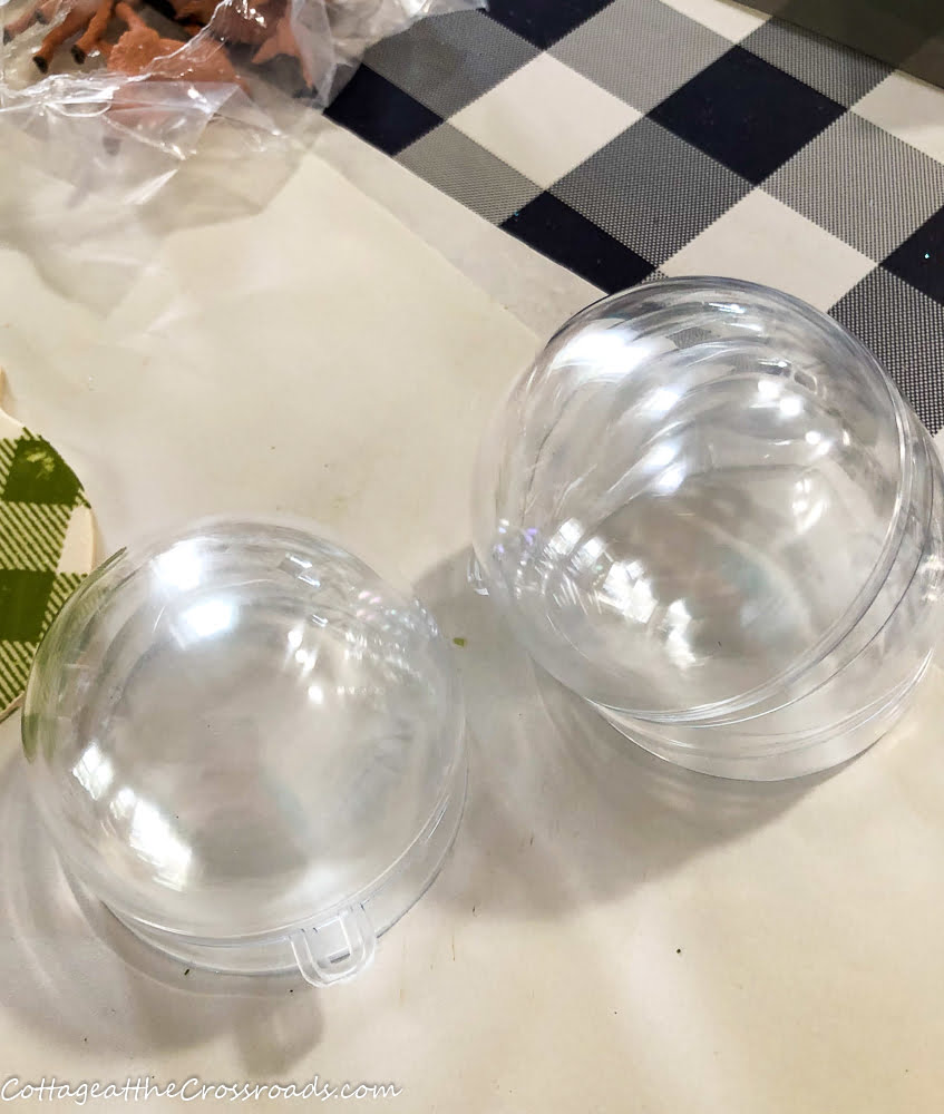 Small plastic sphere ornaments