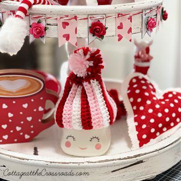 Mini bunting with roses and hearts 1