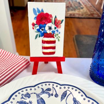 Patriotic mini easel place cards