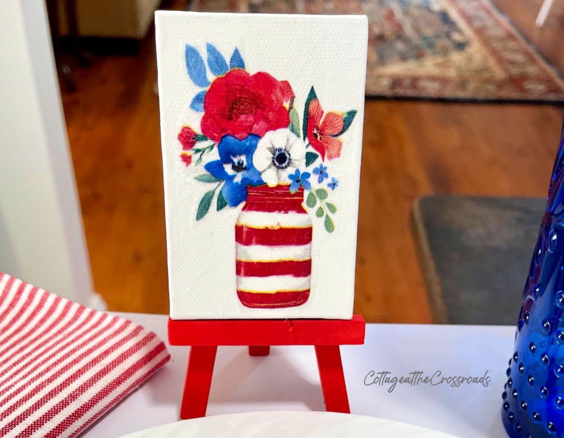 Patriotic Mini Easel Place Cards - Cottage at the Crossroads