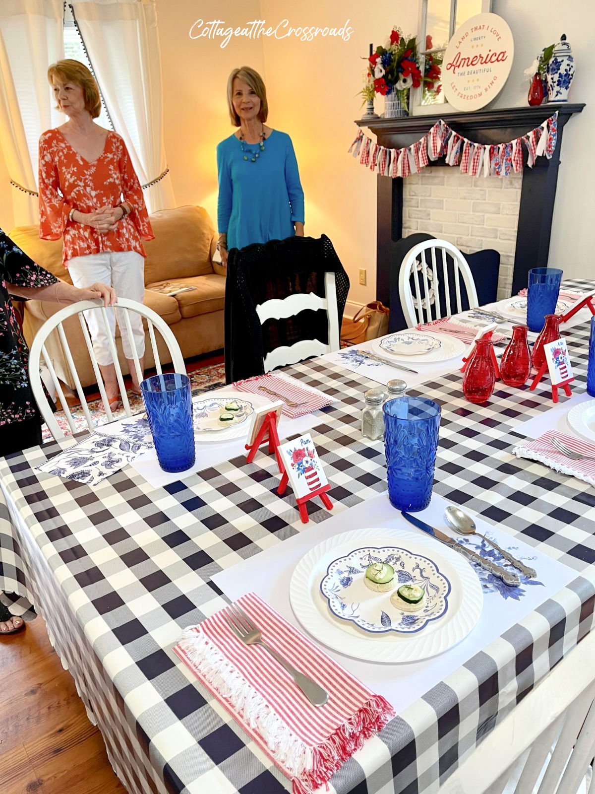 Red, white, and blue tablesetting