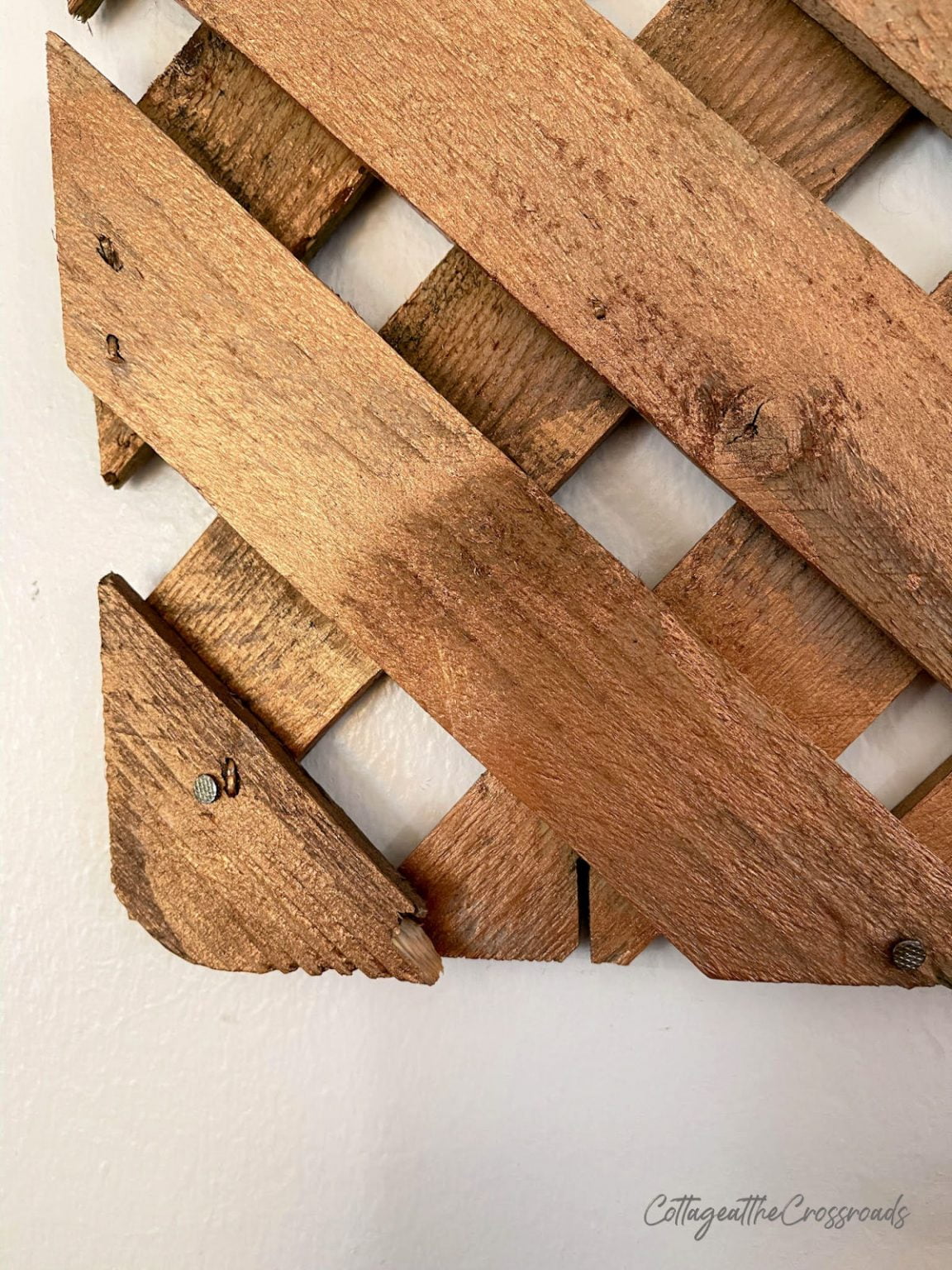 Upcycled Wood Lattice Wall Panel for Fall Decor Cottage at the Crossroads