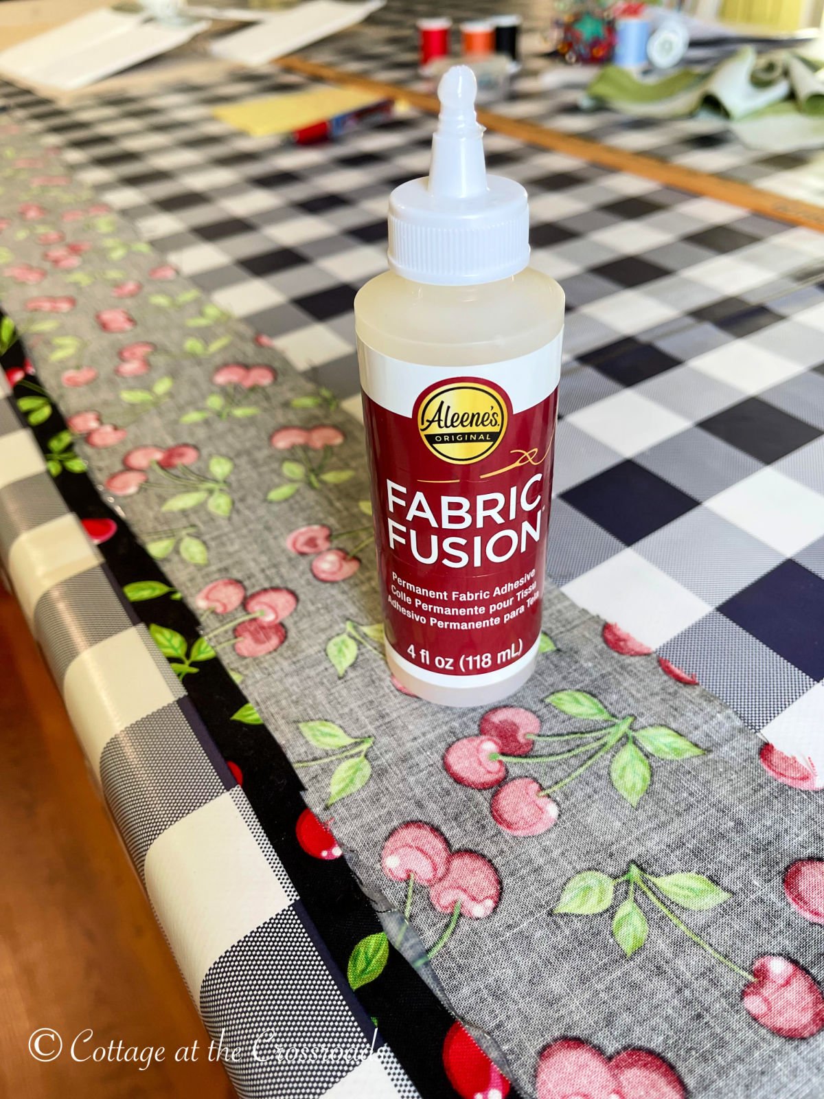 Hemming with fabric fusion