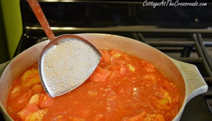 Homemade Canned Spaghetti Sauce with fresh tomatoes