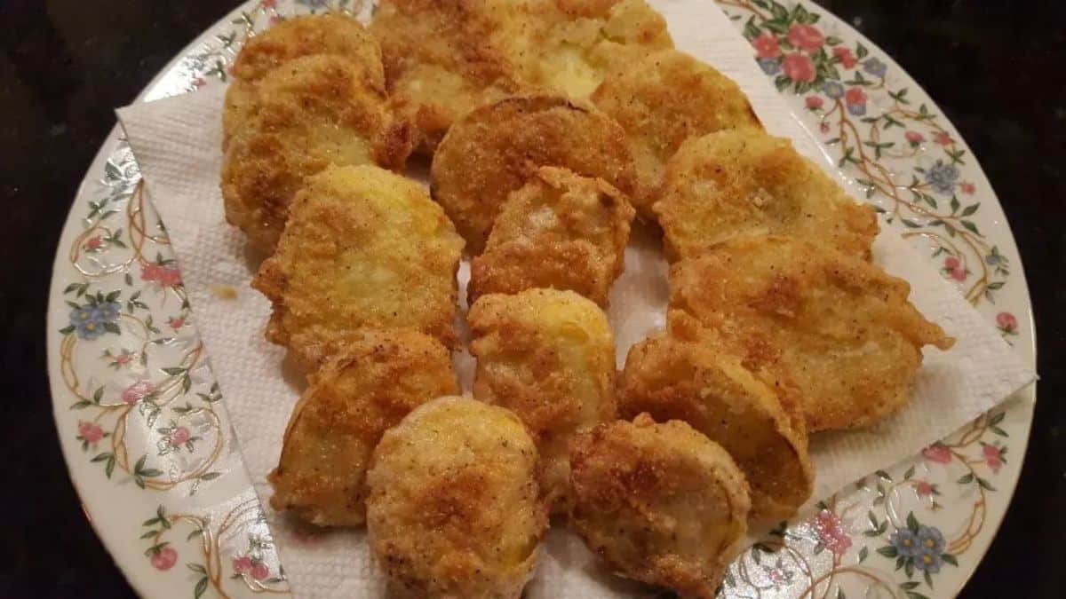 Southern fried squashes on a decorative plate.