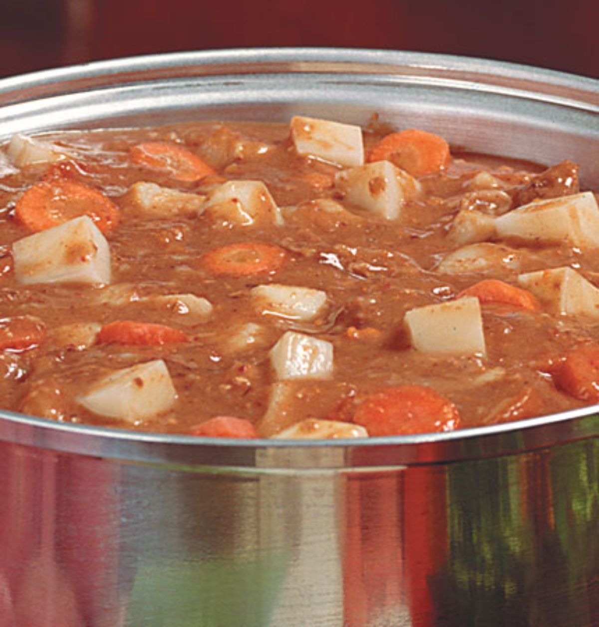 Beef with wine sauce in a pot.