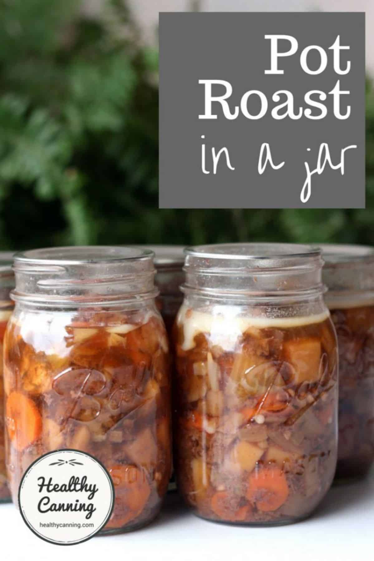 Beef pot roast in glass jars.