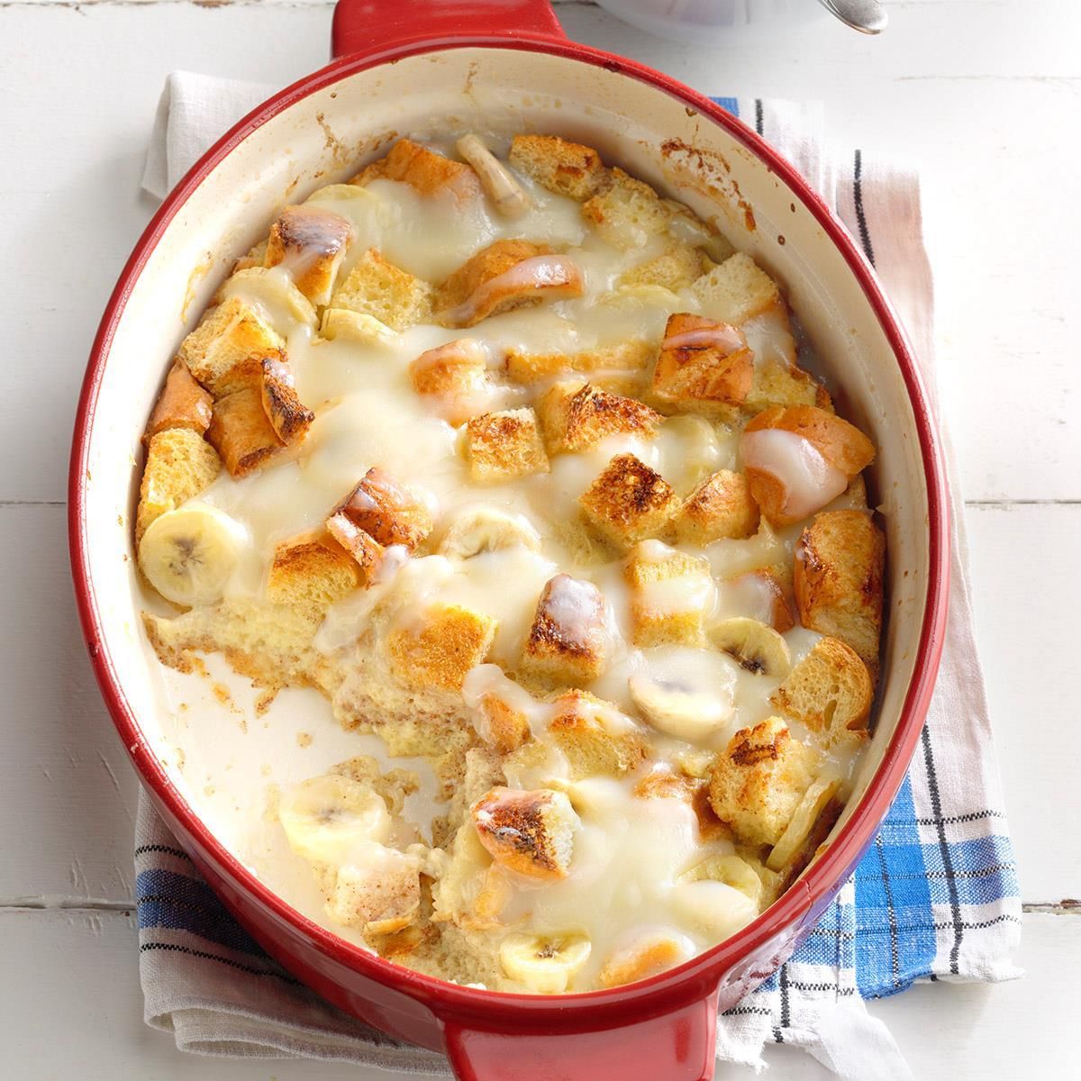 Mouth-watering banana bread pudding in a pot.