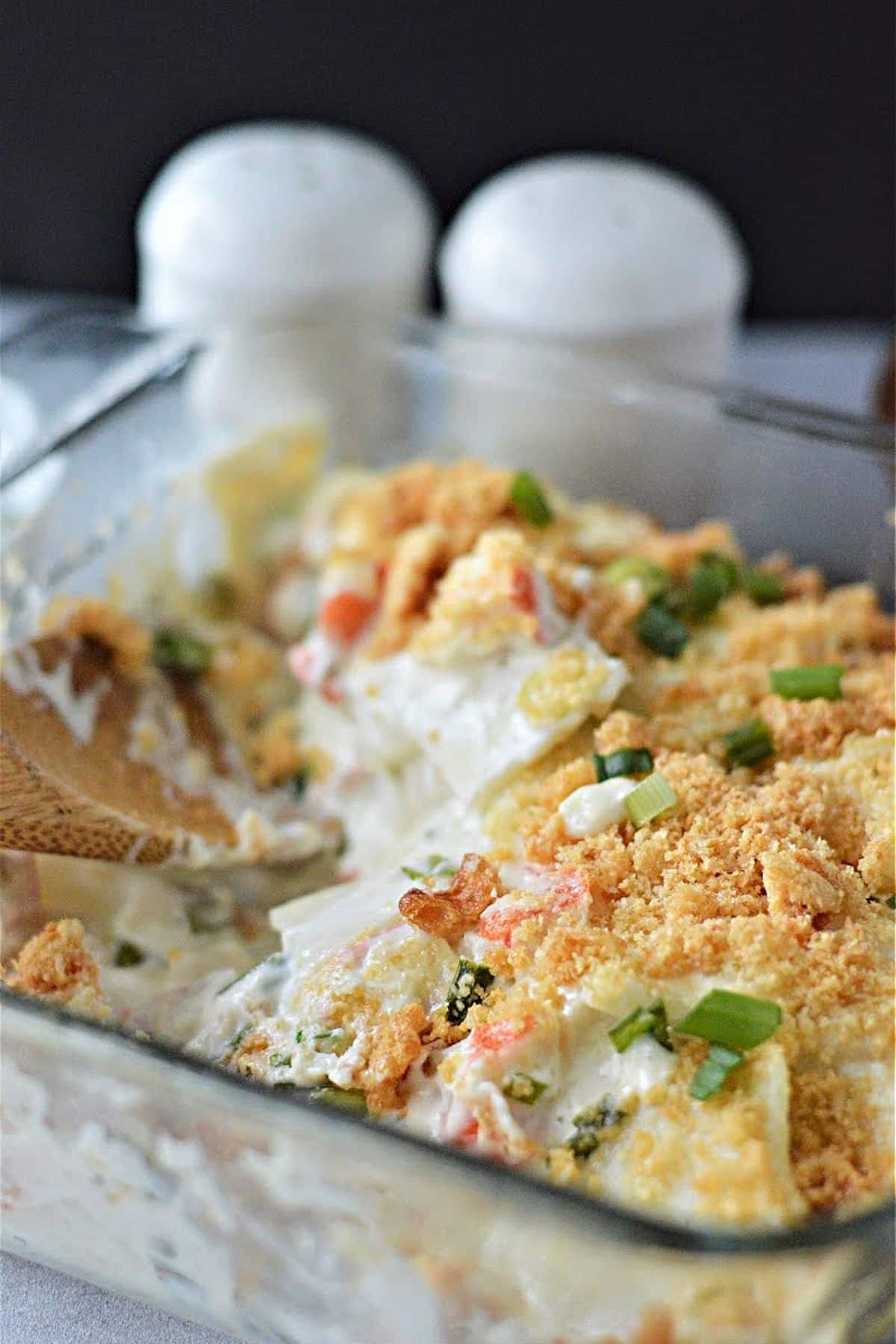 Scrumptious keto crab rangoon in a glass casserole.