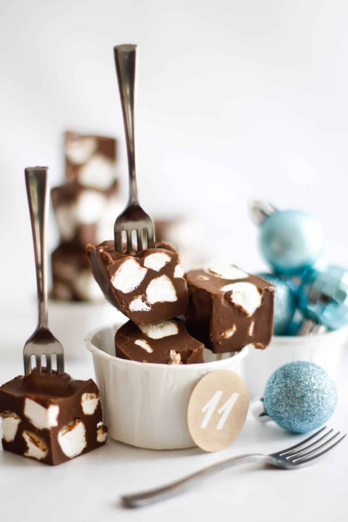 Scrumptious 3 ingredient peanut butter marshmallow candies on a table.