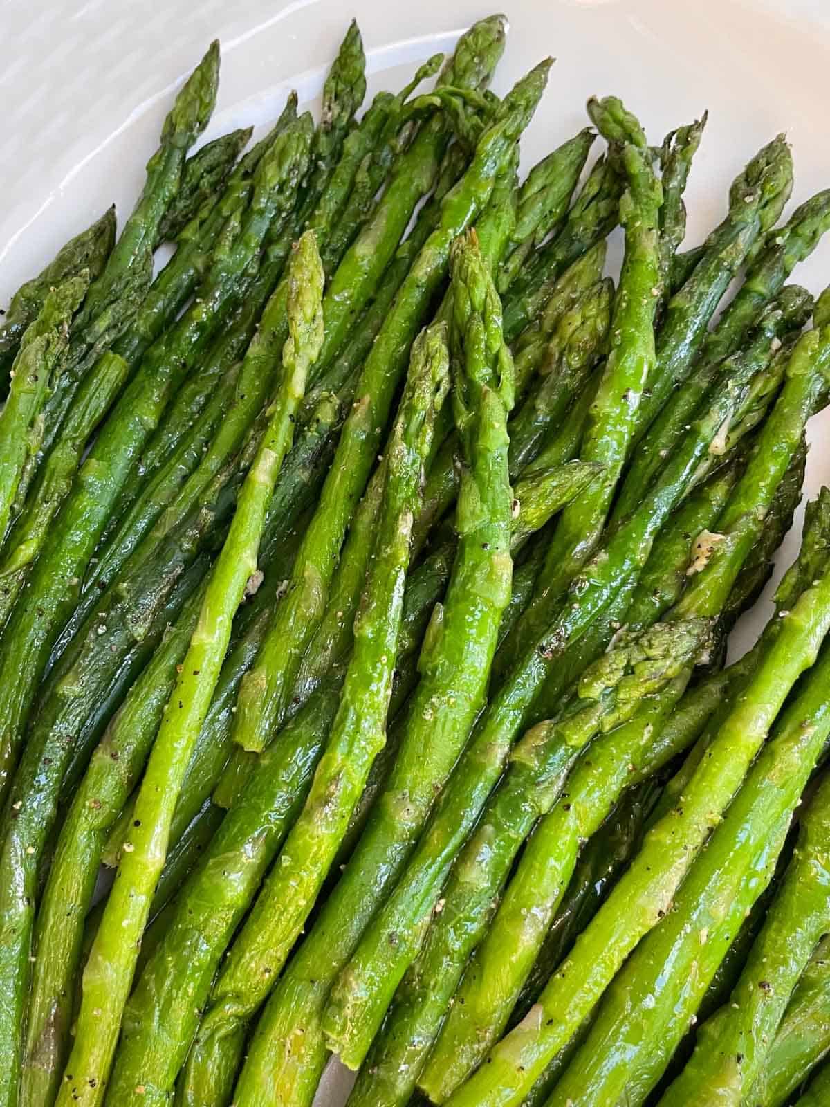 Air fryer frozen asparagus