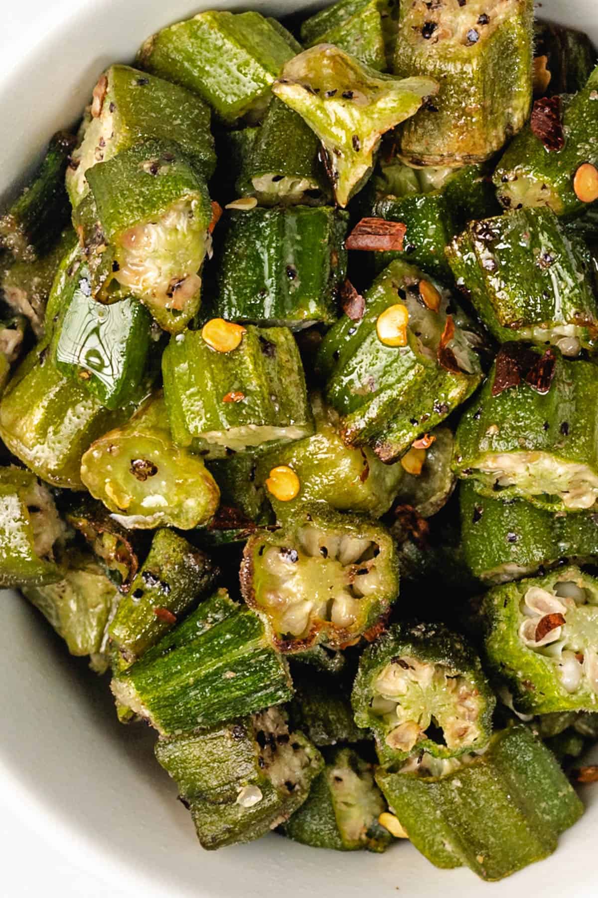 Air fryer frozen okra with red pepper flakes