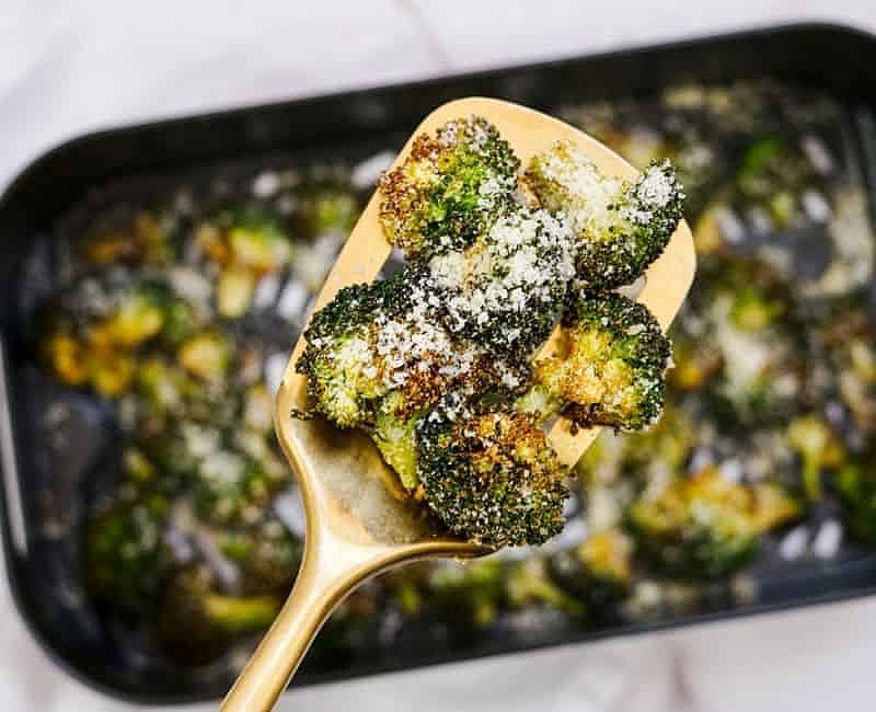 Air fryer garlic parmesan broccoli