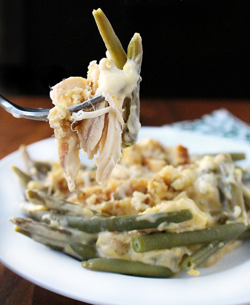 Creamy crockpot chicken stuffing and green beans