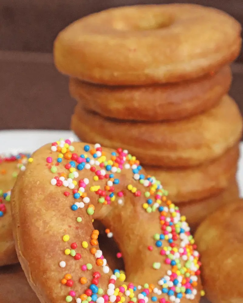 Easy air fryer vegan donuts in 15 mins