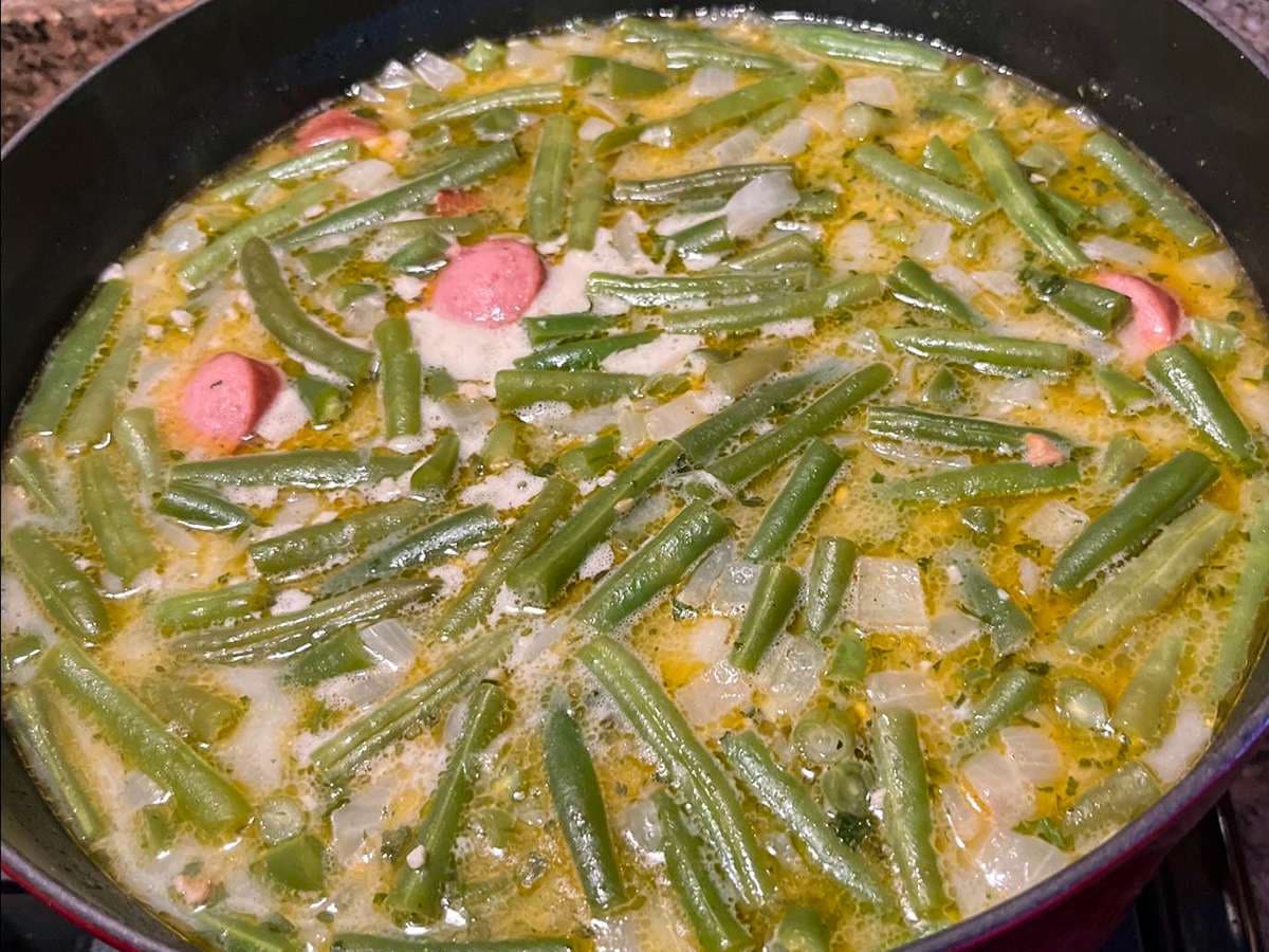 Green bean soup