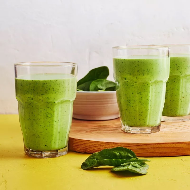 Spinach peanut butter & banana smoothie