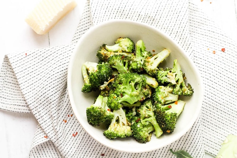 Air fryer broccoli parmesan