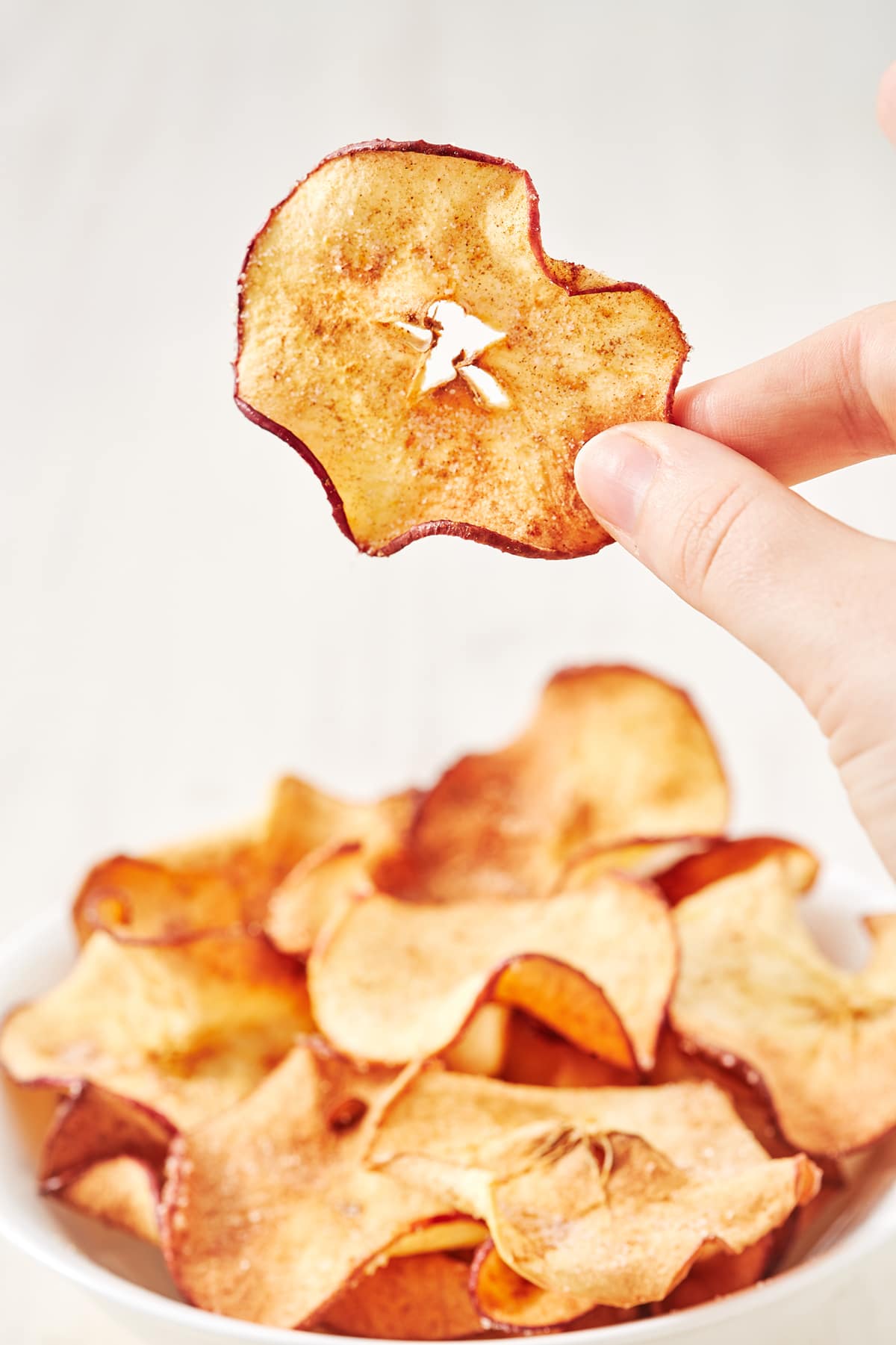 Air fryer cinnamon-sugar apple chips