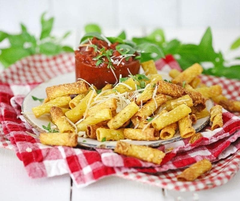 Air fryer pasta chips with dipping sauce