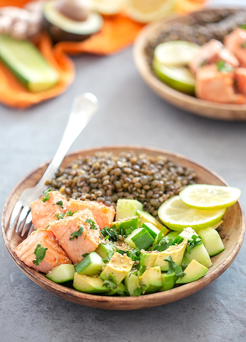Air fryer salmon in coconut milk with lentils
