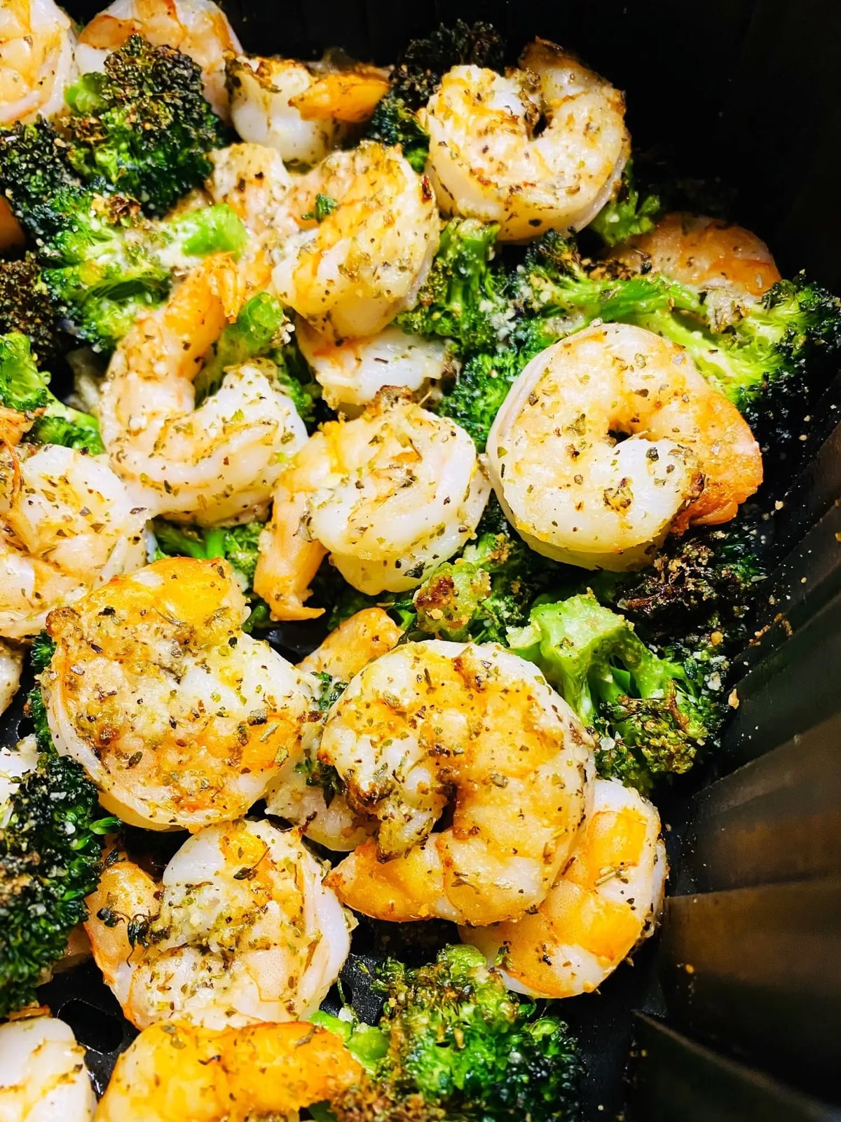Air fryer shrimp and broccoli