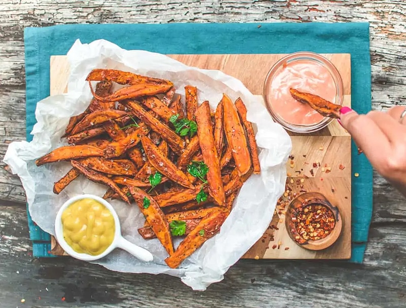 Air fryer sweet potato fries with red pepper flakes