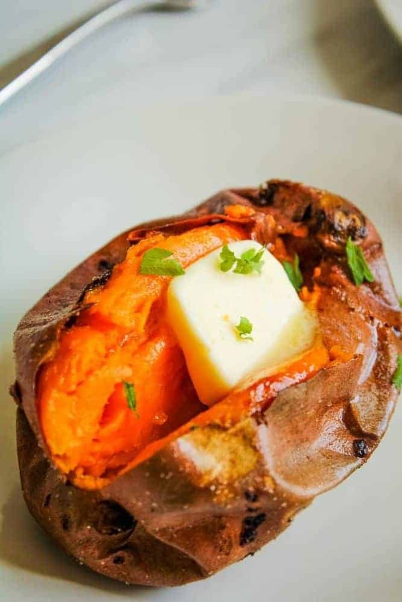 Baked sweet potato in the air fryer