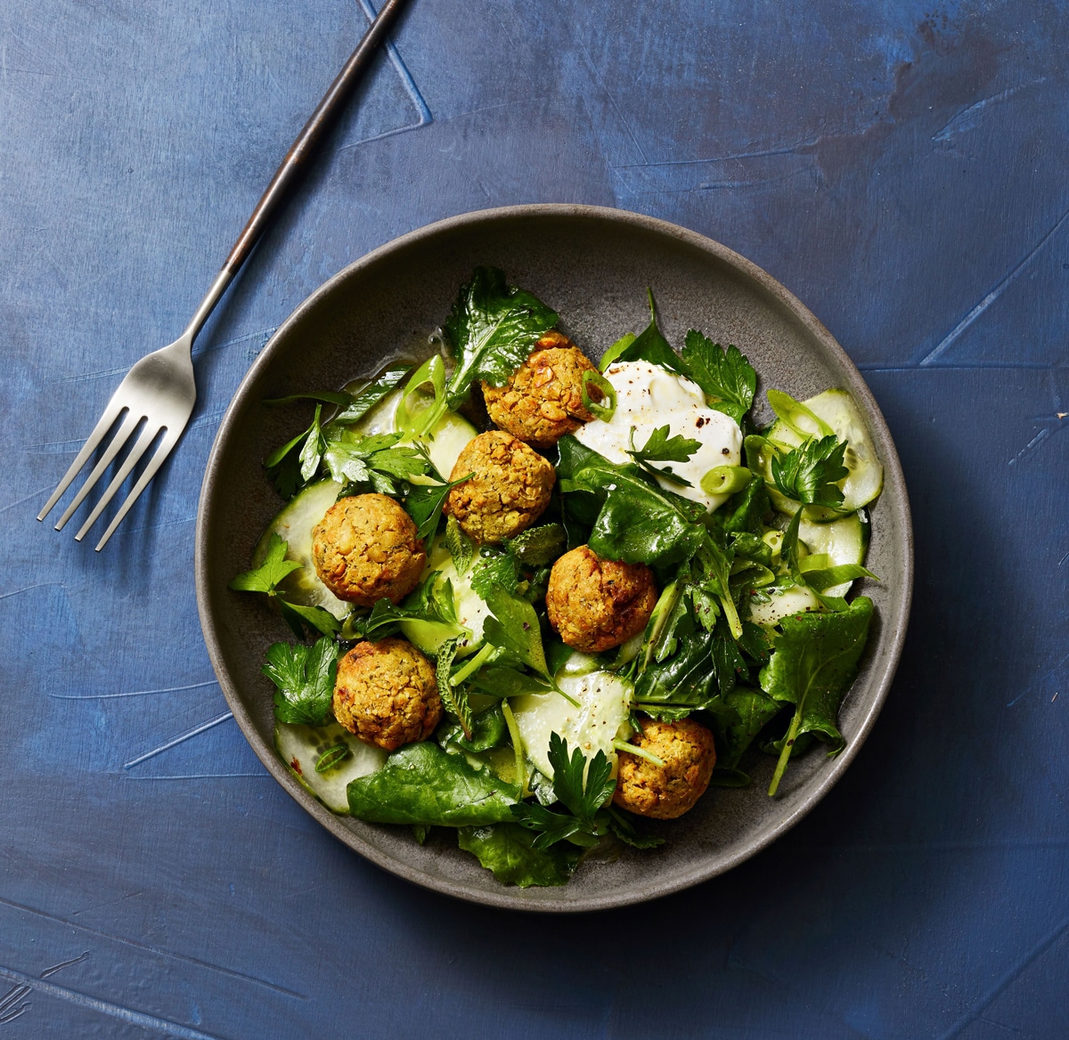 Best air fryer falafel salad