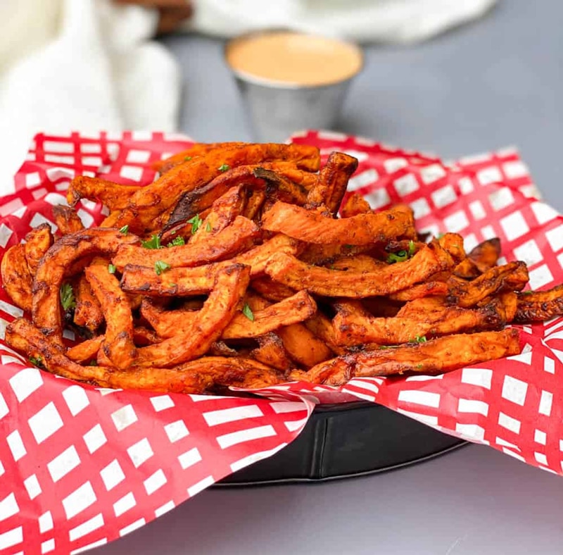 Easy air fryer crispy crunchy sweet potato fries