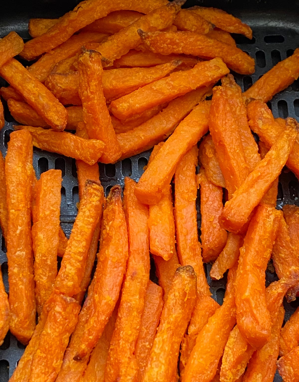 Frozen sweet potato fries in air fryer