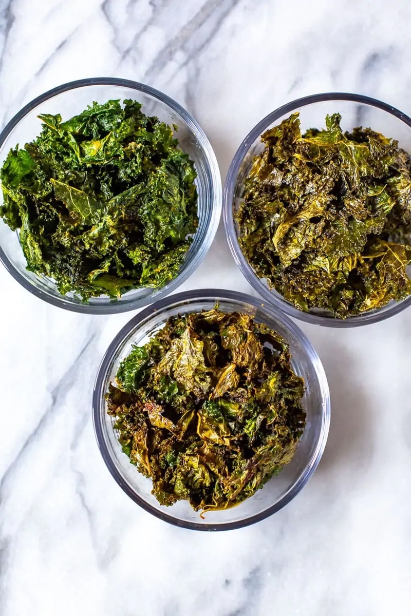 Healthy baked kale chips (3 flavours! )
