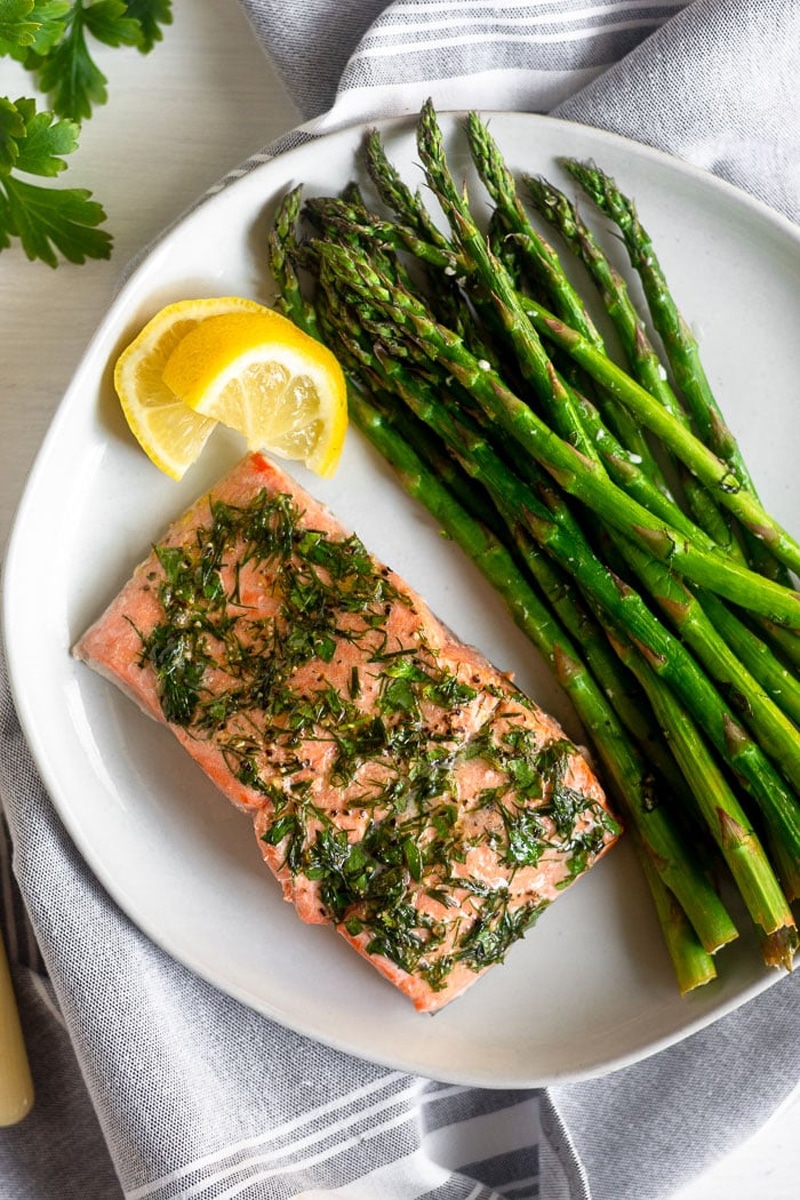 One pan air fryer salmon & asparagus
