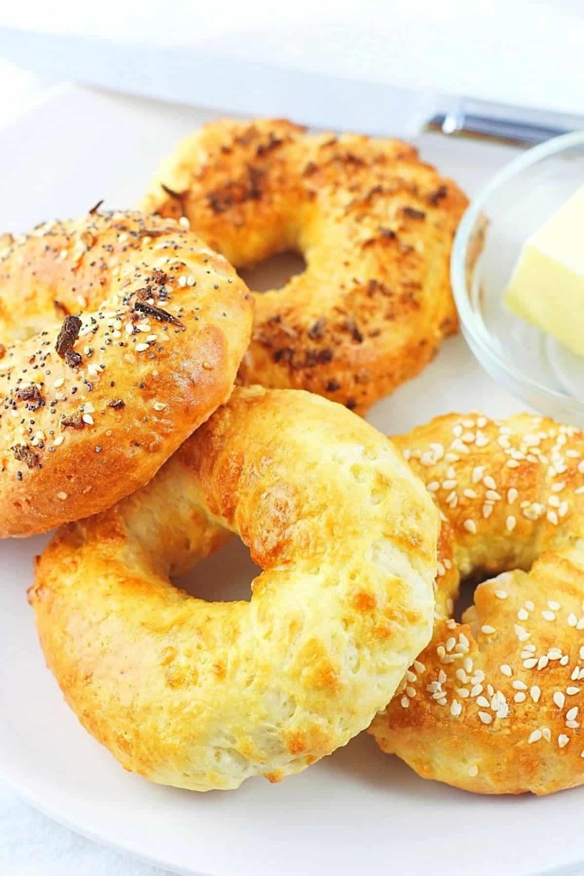 Quick and easy air fryer bagels