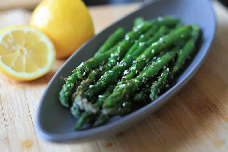 "everything" seasoning air fryer asparagus